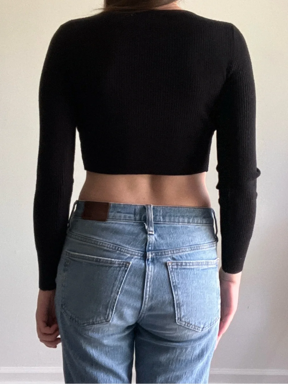 H&M Black Ribbed Button-Front Cropped Long-Sleeve Top